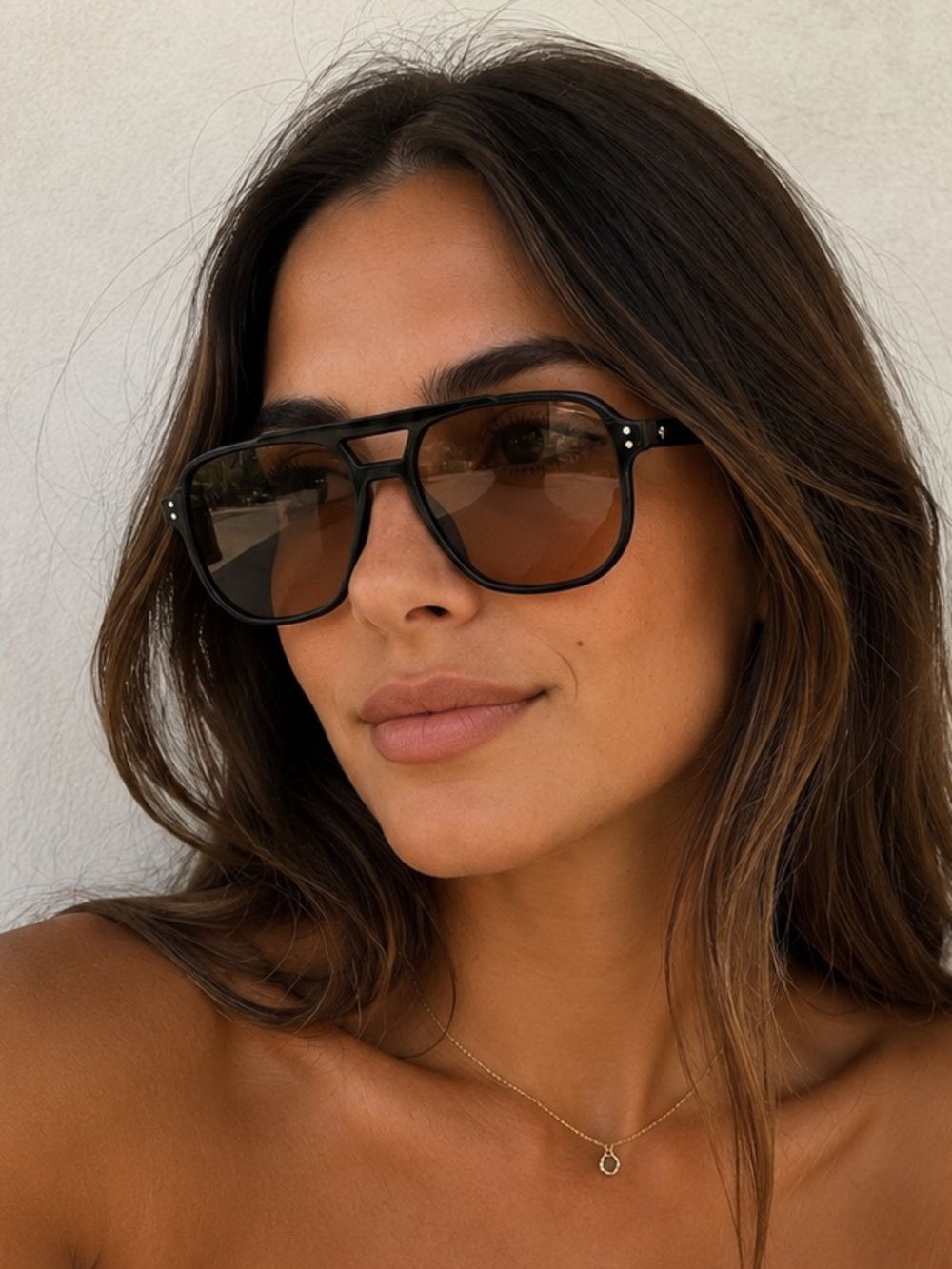 Classic Black Frame Sunglasses with Brown Lenses - Women Accessories Glasses